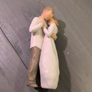 Willow Tree Promise Figurine
